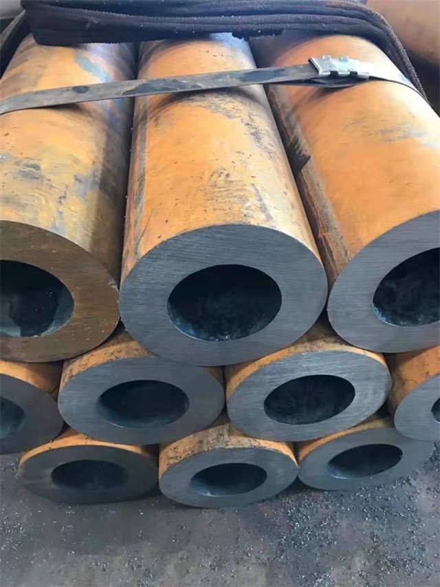 东方20号厚壁无缝钢管