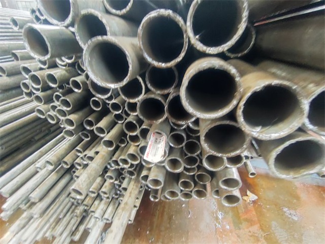 东方大口径精密无缝钢管