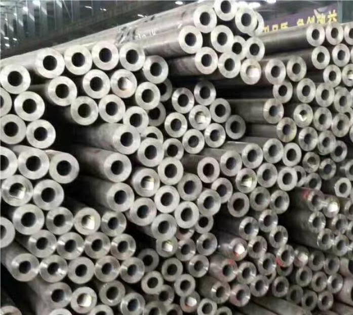 东方GB8162结构用无缝钢管