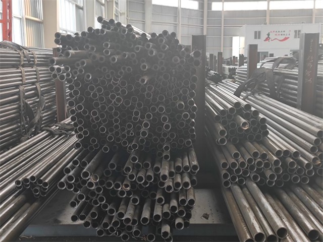 东方精密无缝钢管现货批发