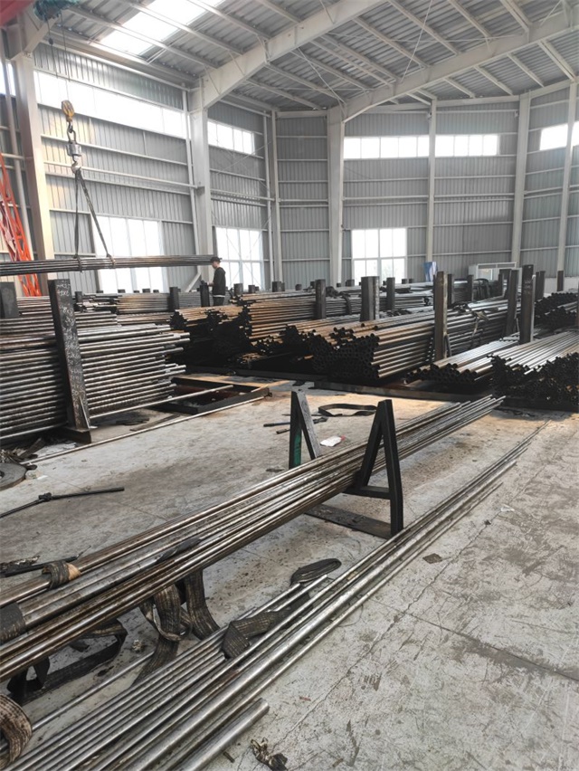 东方小口径精密光亮无缝钢管